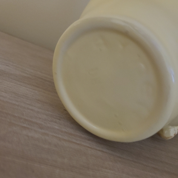 🔥Vintage Arnels 1975 Ceramic Pitcher - Picture 7 of 12